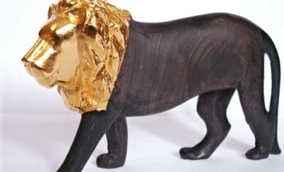 Gold metalformed lion