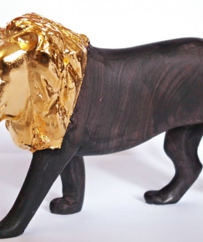 Gold metalformed lion